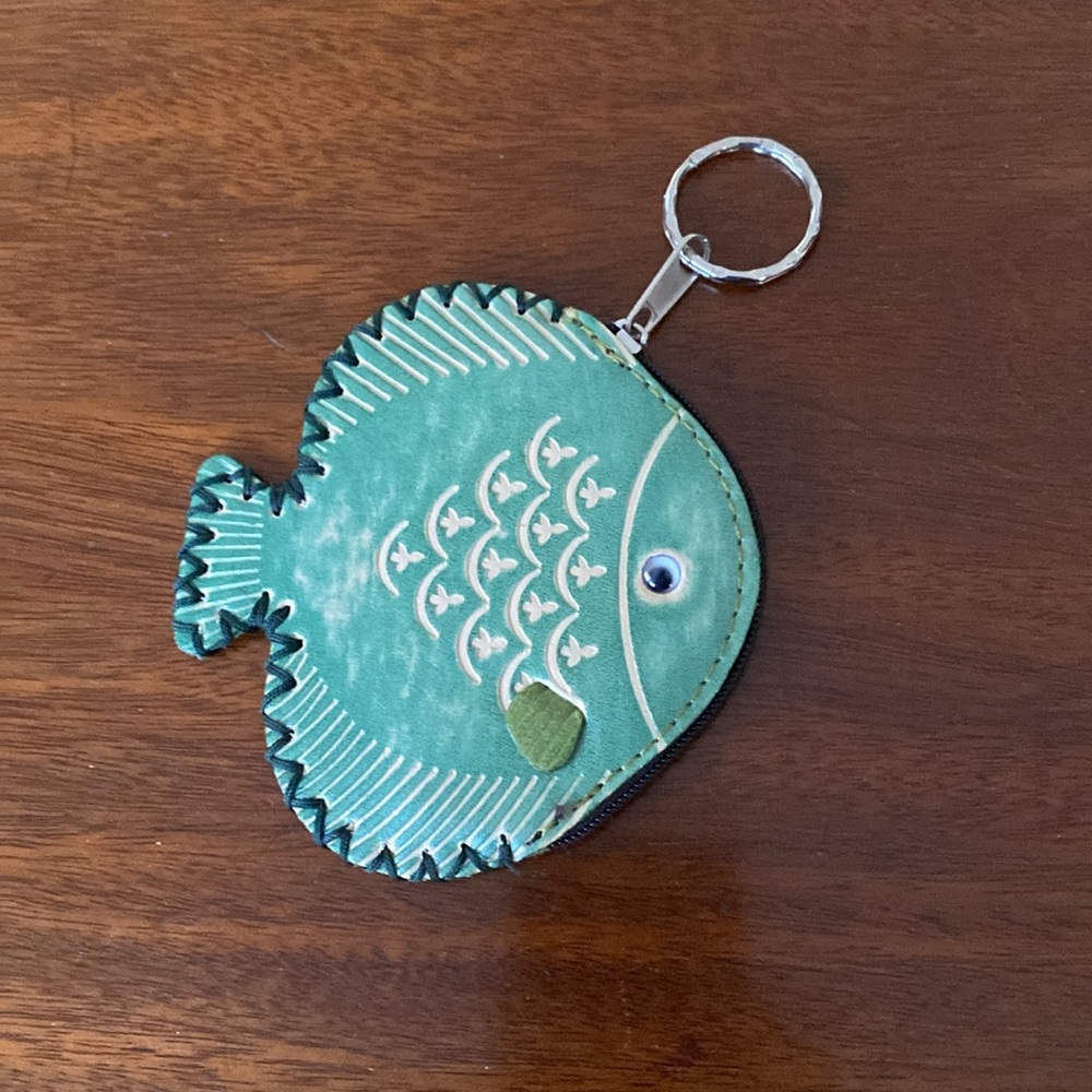 Italian Hand Tooled Leather Fish Shaped Coin Purse & Key Ring 4” by 4” New - Picture 2 of 12